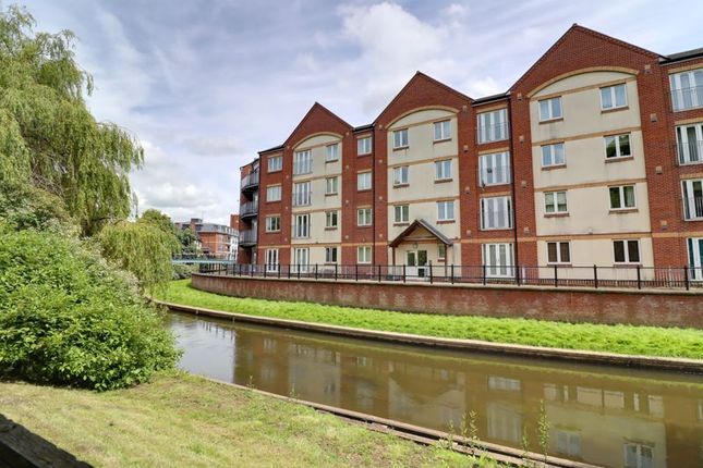 Espleys Yard, Stafford ST16 2 bed apartment for sale