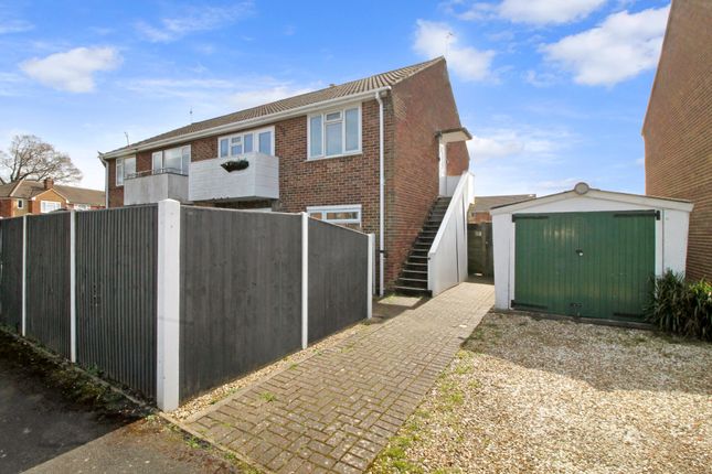 2 bedroom maisonette for sale