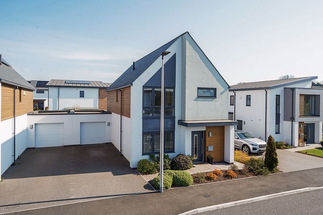 Regency Drive, Exeter 3 bed detached house for sale