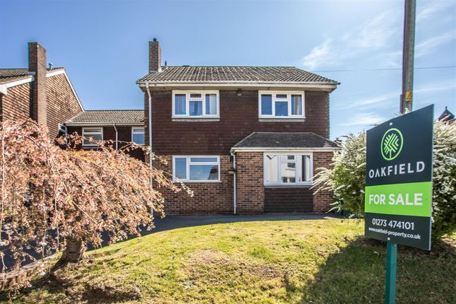 4 bedroom link detached house for sale