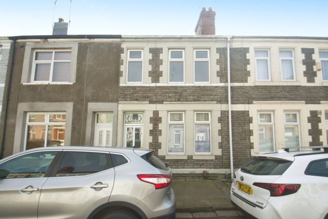 4 bed terraced house