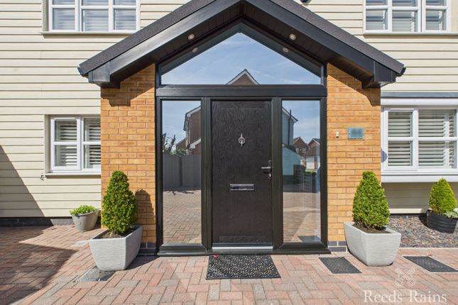 Astley Close, Hull HU12 4 bed detached house for sale