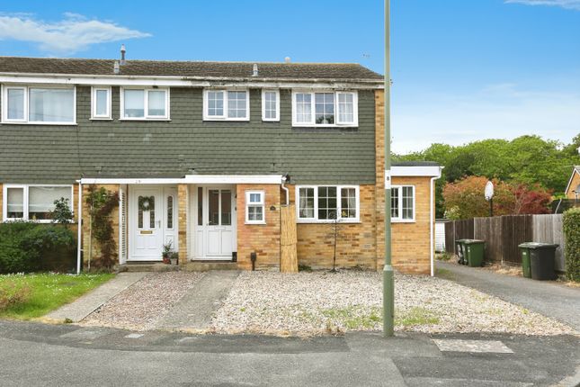 4 bedroom end of terrace house for sale