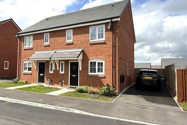 3 bed semi-detached house