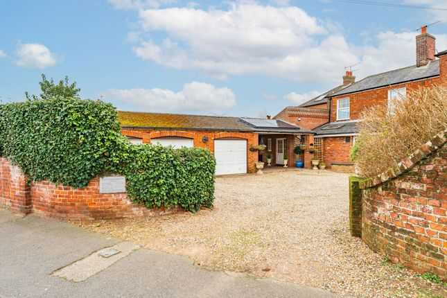 Camping Field lane, Stalham 4 bed link detached house for sale