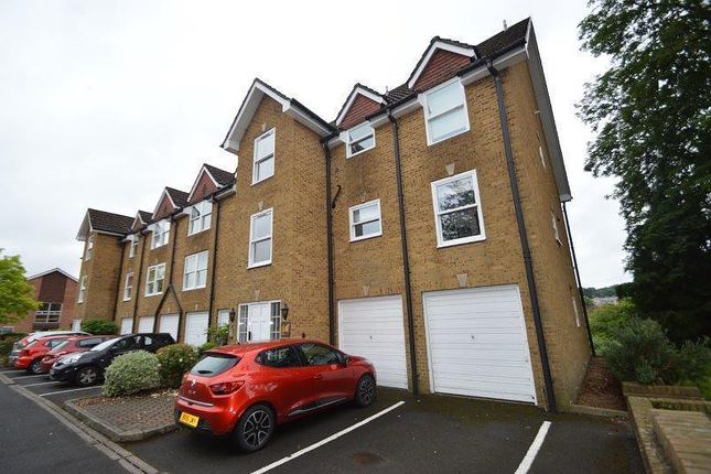 Old Station Way, Godalming GU7 1 bed apartment for sale