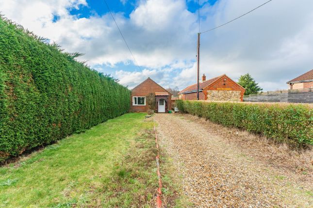 2 bedroom detached bungalow for sale