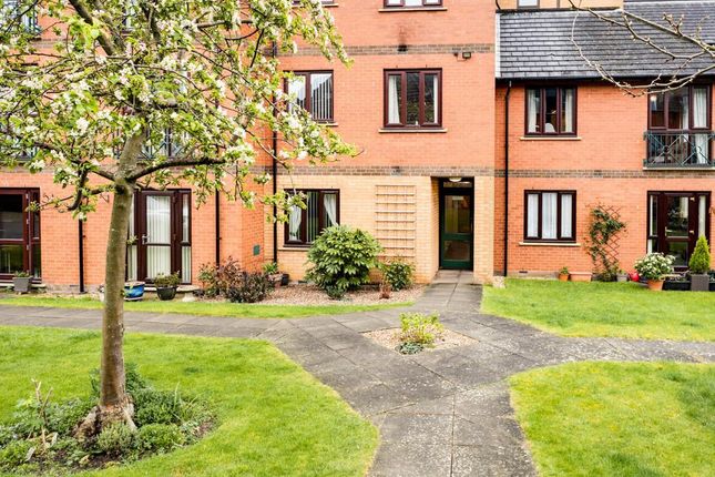 2 bed flat