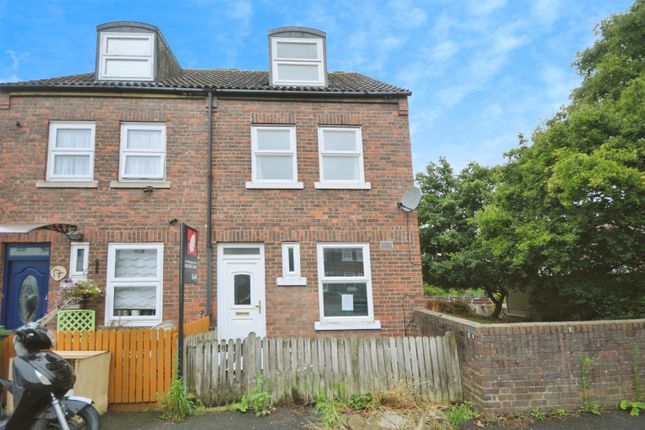 3 bed semi-detached house