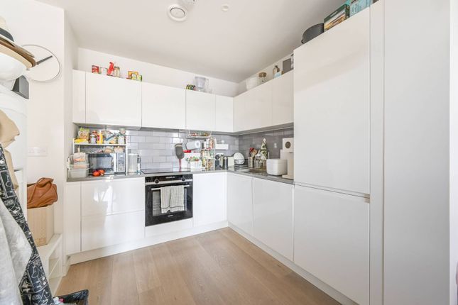 Marco Polo, E16, Docklands, LONDON, E16 2 bed flat for sale