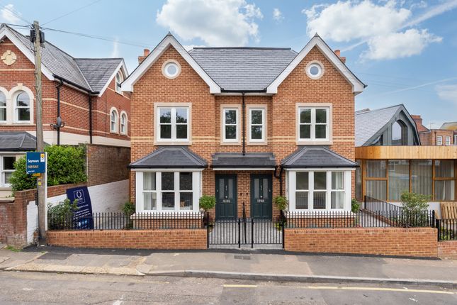 4 bedroom semi-detached house for sale