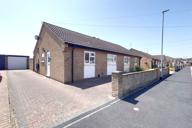 2 bedroom semi-detached bungalow for sale