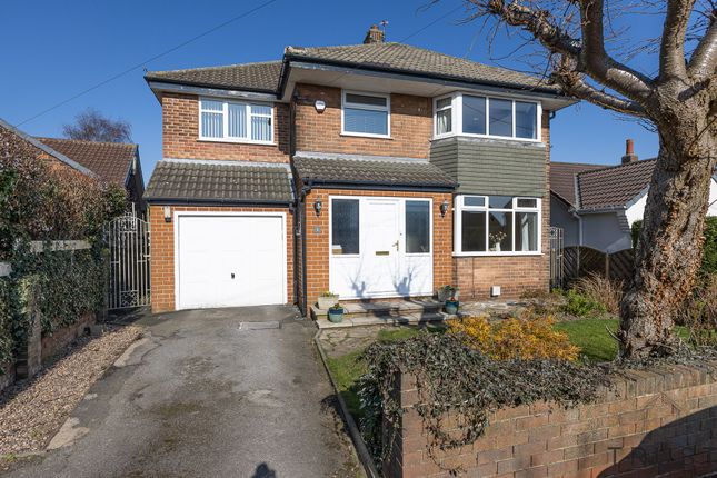 Highdale, Dewsbury, WF12 4 bed detached house for sale