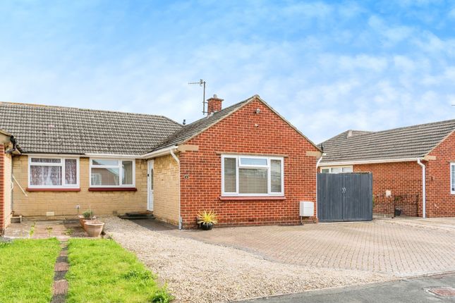 3 bedroom semi-detached bungalow for sale