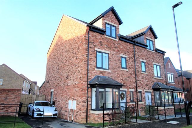Haydn Griffiths Way, Doncaster DN3 4 bed semi