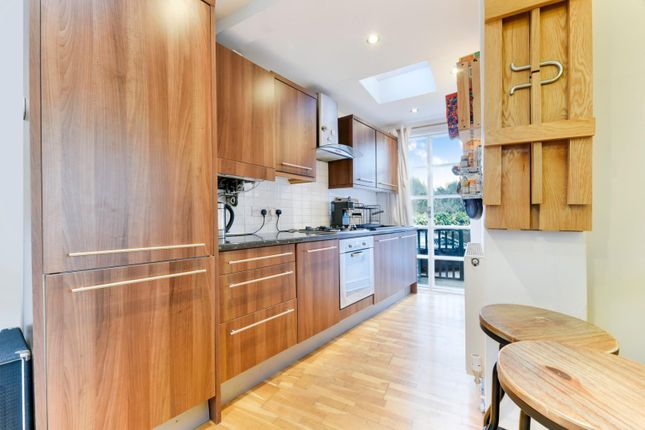 Park Road, Hampton Wick 2 bed detached house for sale