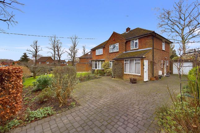 4 bed detached house