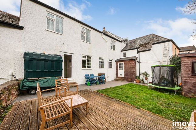 3 bedroom cottage for sale