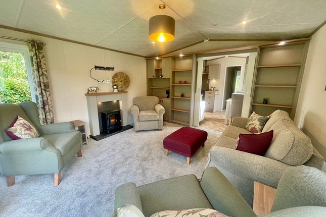 Oyster Bay Coastal and Country Retreat 2 bed park home for sale