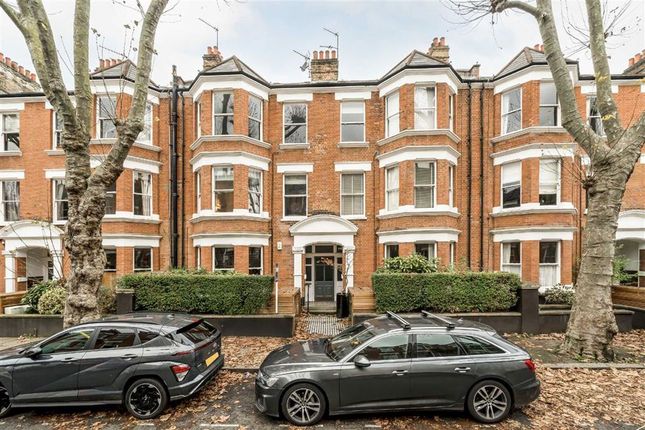 Cranworth Gardens, London SW9 2 bed flat for sale