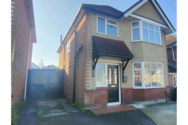 3 bed detached house