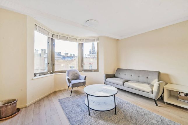 Greycoat Street, Westminster, London... 3 bed flat for sale
