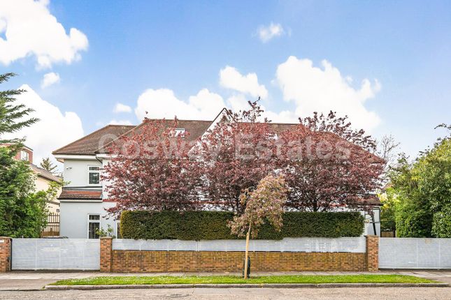Parkside, Mill Hill, London 8 bed detached house for sale