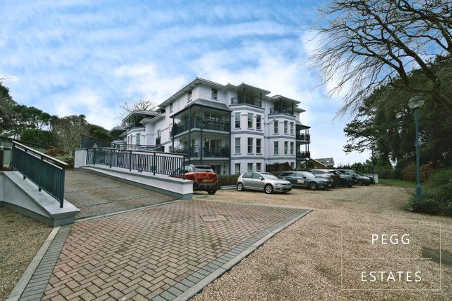Higher Warberry Road, Torquay TQ1 2 bed apartment for sale