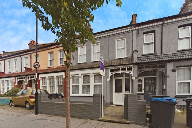 3 bed terraced house