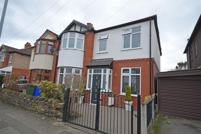 5 bedroom semi-detached house for sale