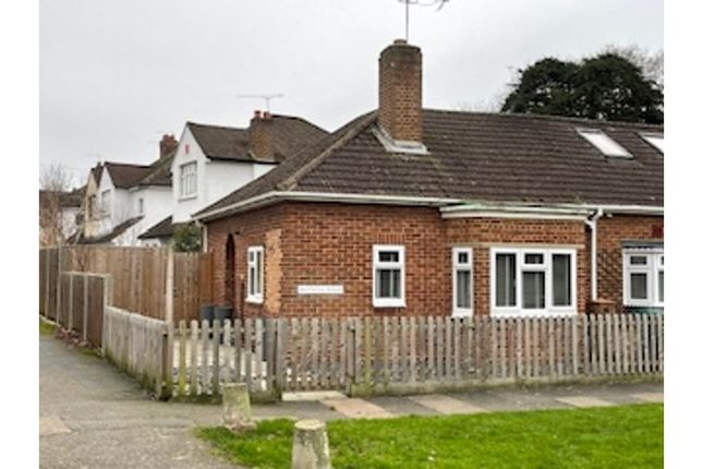 1 bedroom bungalow for sale