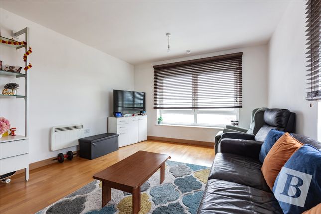 Cherrydown East, Basildon, Essex, SS16 2 bed apartment for sale