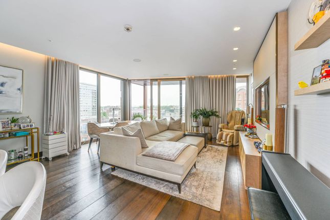 Kings Gate Walk, Victoria, London, SW1E 2 bed penthouse for sale
