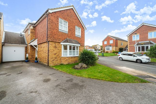 Munday Court, Bracknell RG42 3 bed link detached house for sale