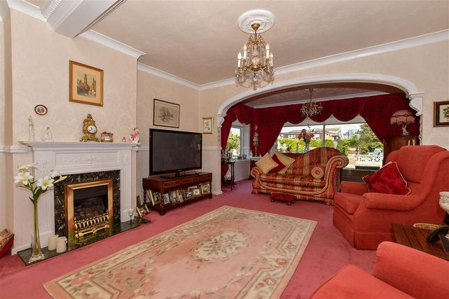 4 bed chalet