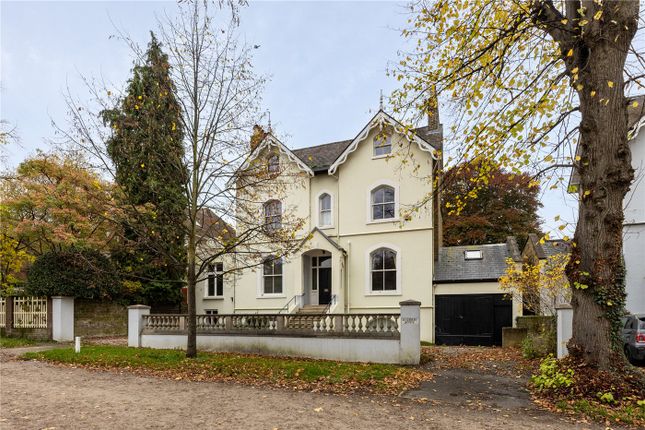 9 bedroom detached house for sale