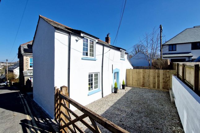 2 bed detached house