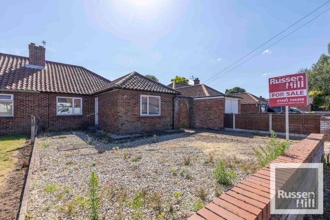 3 bedroom semi-detached bungalow for sale