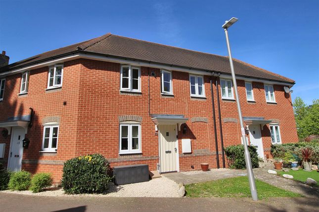 3 bedroom maisonette for sale