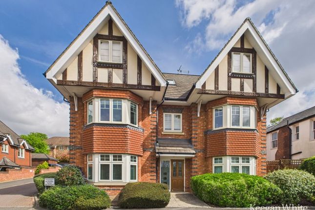 Templeside Gardens, High Wycombe 1 bed apartment for sale