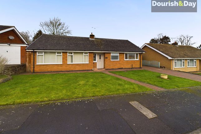 Ash Rise, Stafford ST17 3 bed detached bungalow for sale
