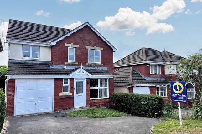 4 bed detached house