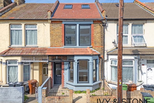 Faircross Avenue, Barking, IG11 5 bed terraced house for sale