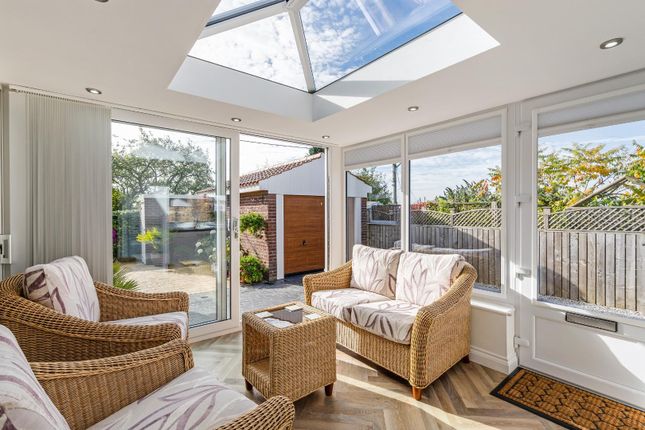 Gwenva Rise, Hunsingore, Wetherby 2 bed detached bungalow for sale