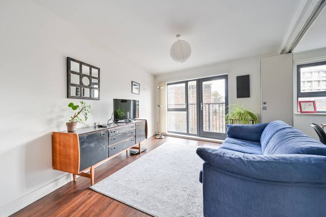 Chapter House, Dunbridge Street... 2 bed flat for sale