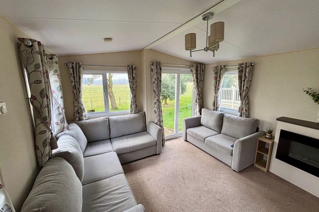 Springwood Holiday Park 2 bed park home for sale