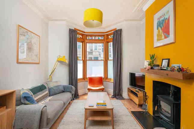 2 bed terraced house