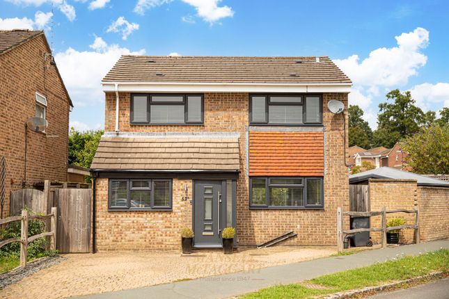 Tiltwood Drive, Crawley RH10 4 bed detached house for sale