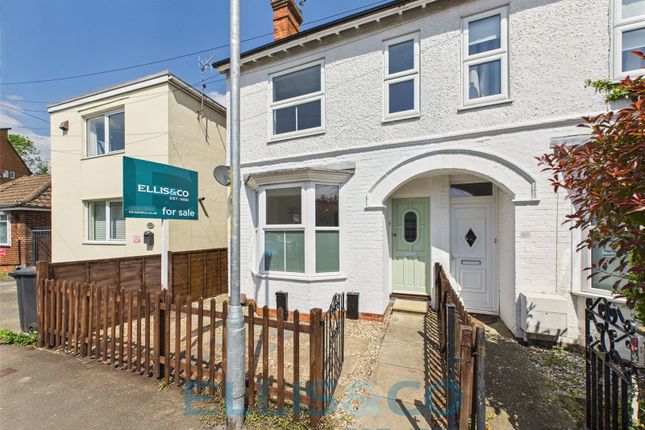 Barden Road, Tonbridge, Kent, TN9 3 bed semi