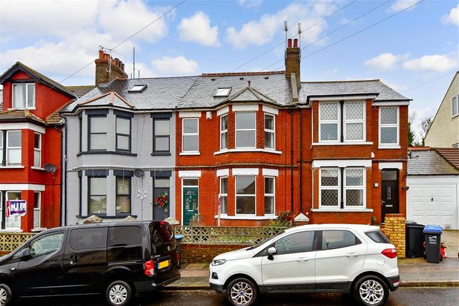 5 bed terraced house